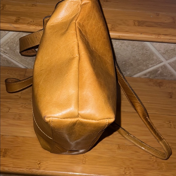 Wild West Los Angeles tan Leather shoulder Bag - Picture 5 of 11
